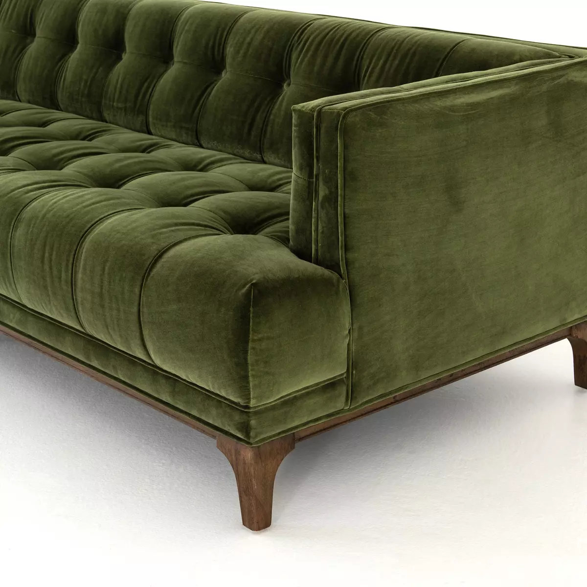 Four hands deals dylan sofa