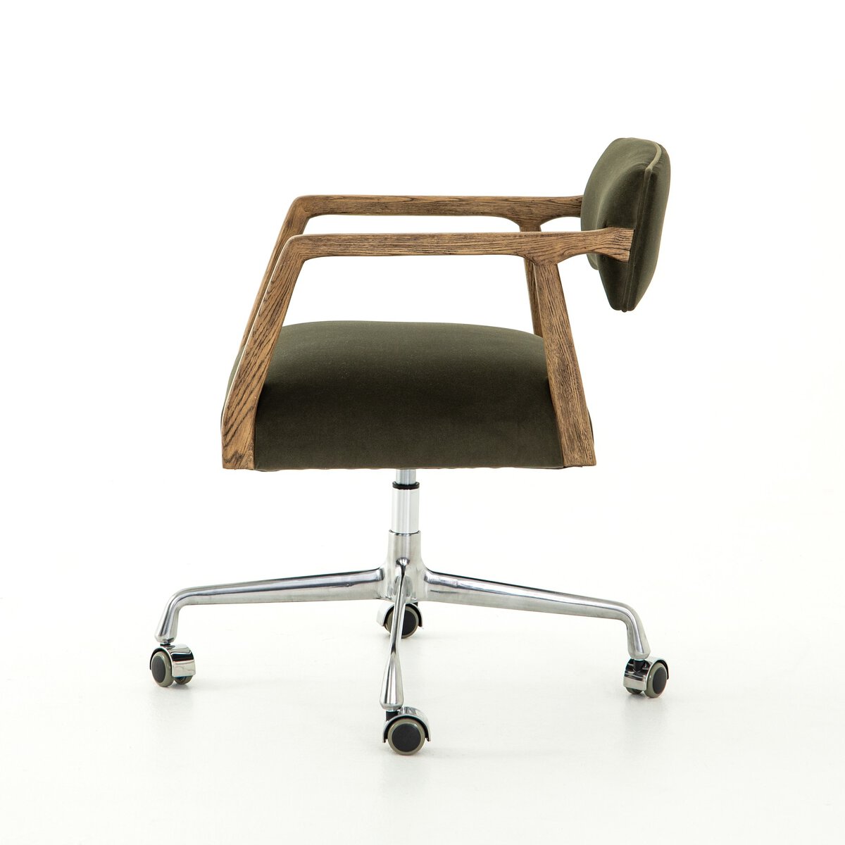 洋書 INDUSTRIAL CHIC CULF FURNITURE Industrial Chic: 50 Icons of Furniture and Lighting Design