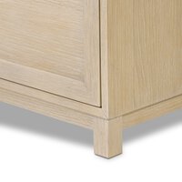 2024年最新入荷 Millie Nightstand Hands Four Veneer Oak Bleach Light ニット/セーター