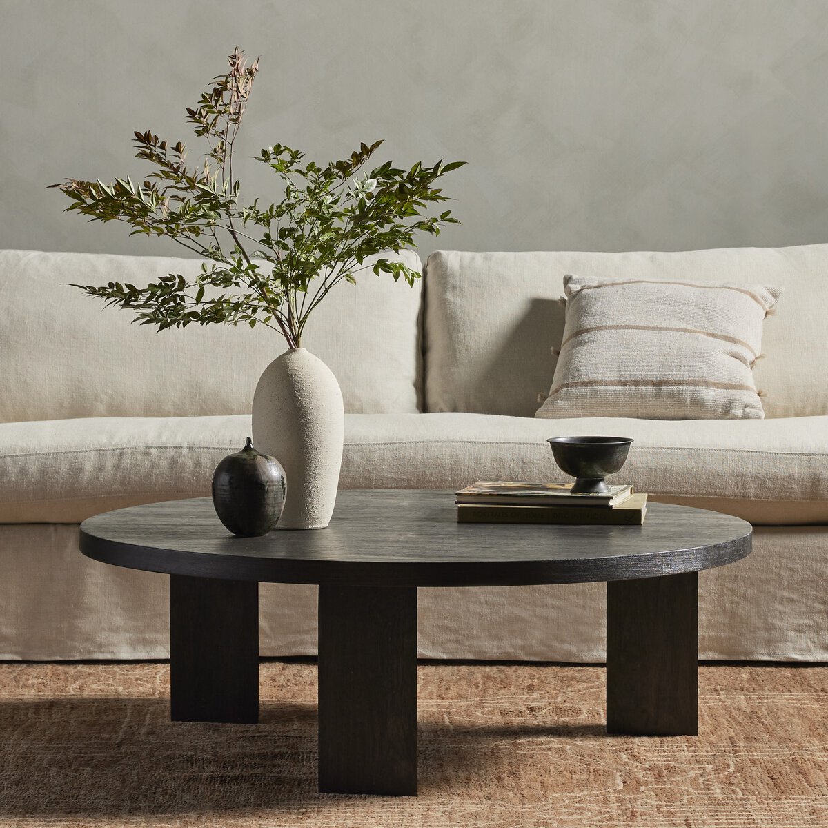 Mesa round coffee table discount